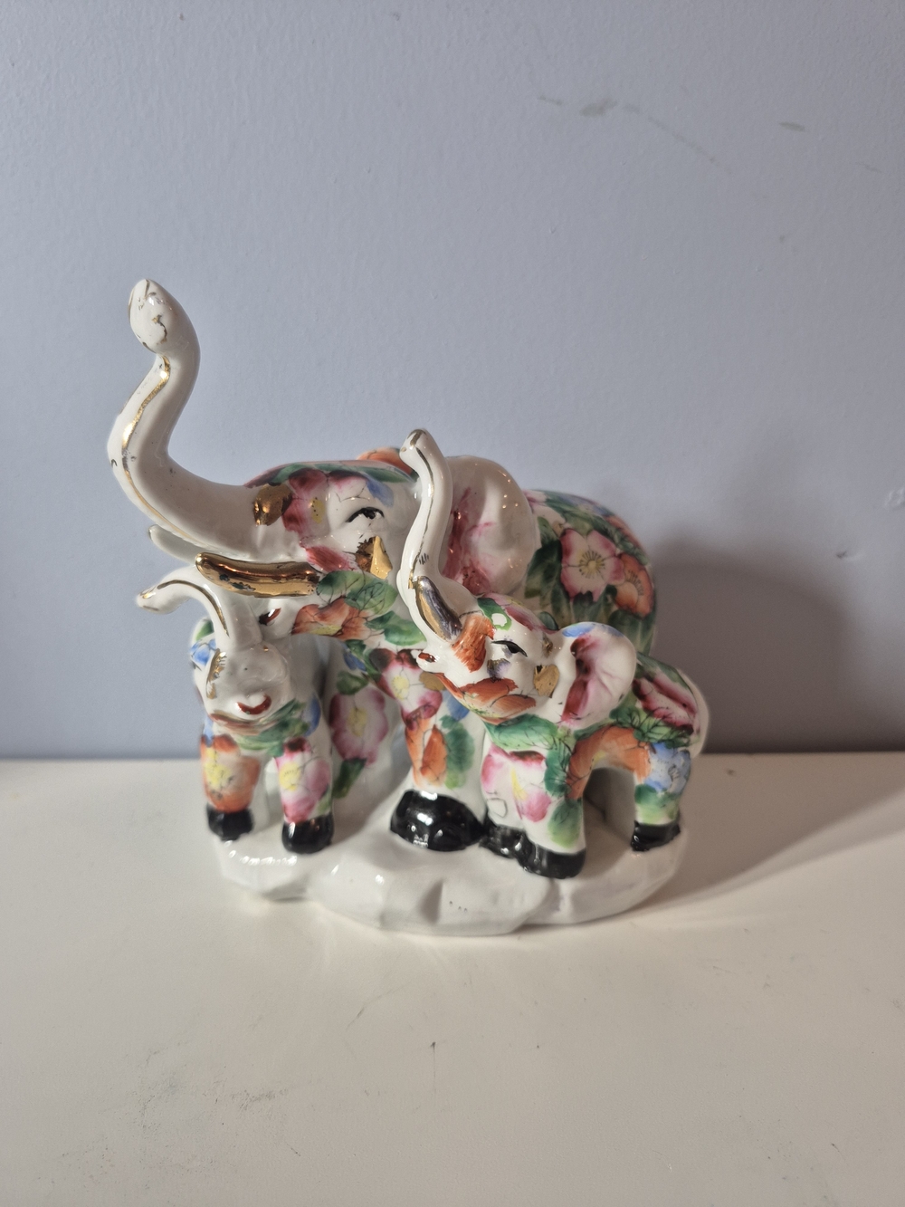 Vintage Chinese Porcelain Elephant Family Figurine - Hand-Painted Famille Rose